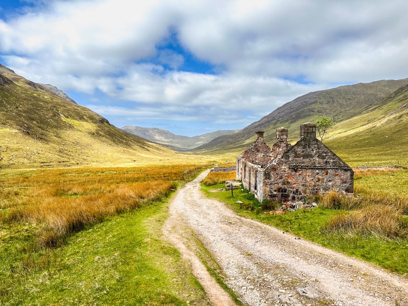 Mags: West Highland Way Self Guided Trek 7 Day
